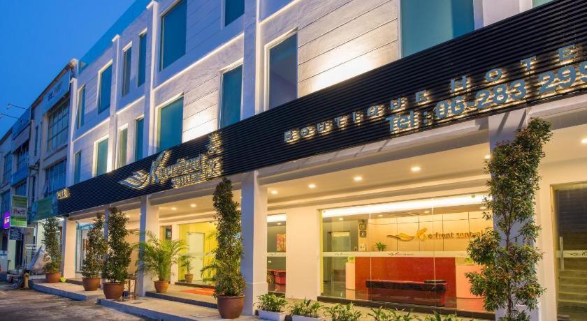 Riverfront Boutique Hotel Malacca Екстер'єр фото