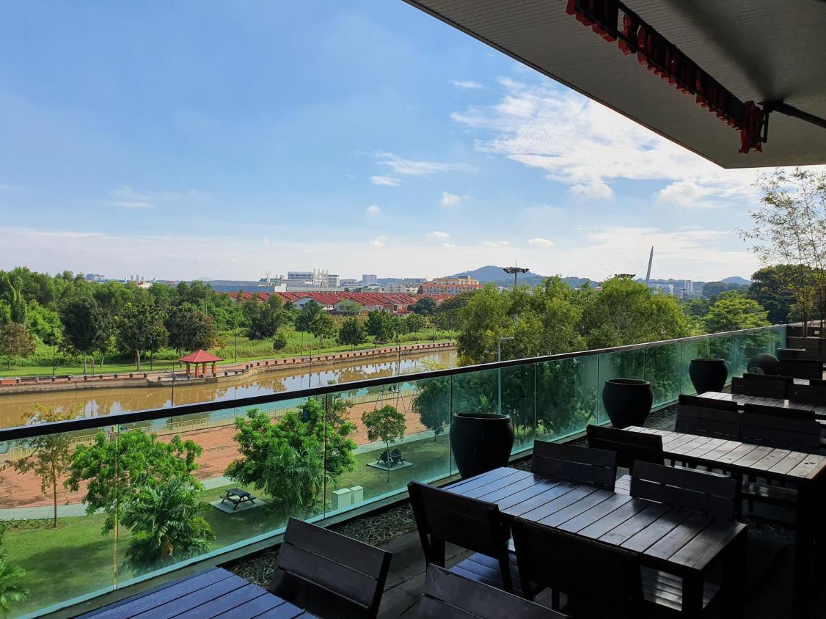 Riverfront Boutique Hotel Malacca Екстер'єр фото